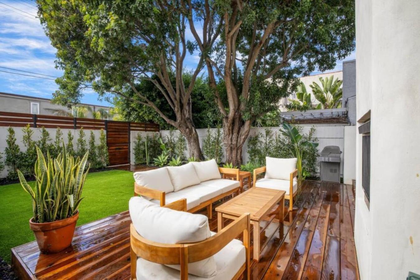 Pacific Breeze - Modern Venice * Los Angeles
