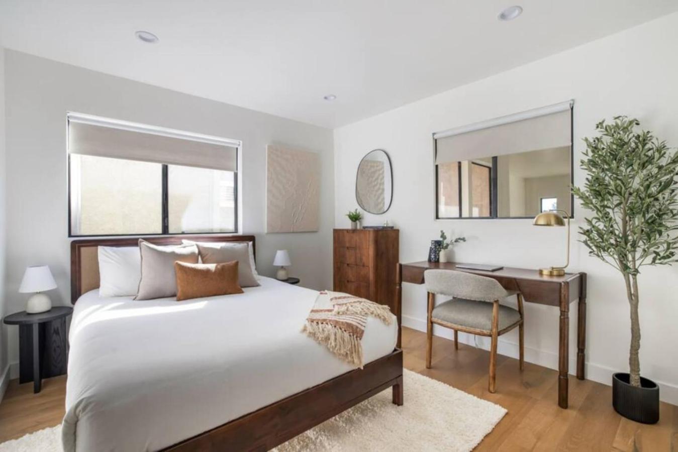 Pacific Breeze - Modern Venice Los Angeles